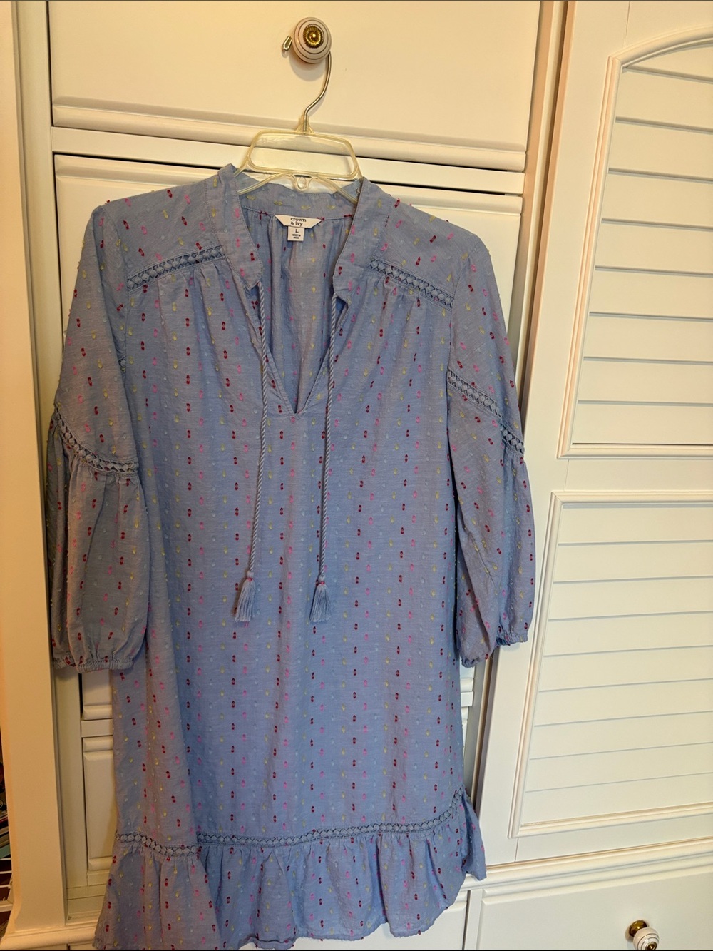 crown & ivy Light Blue Long Sleeve Tassel Shift Dress with Pink Dot Print